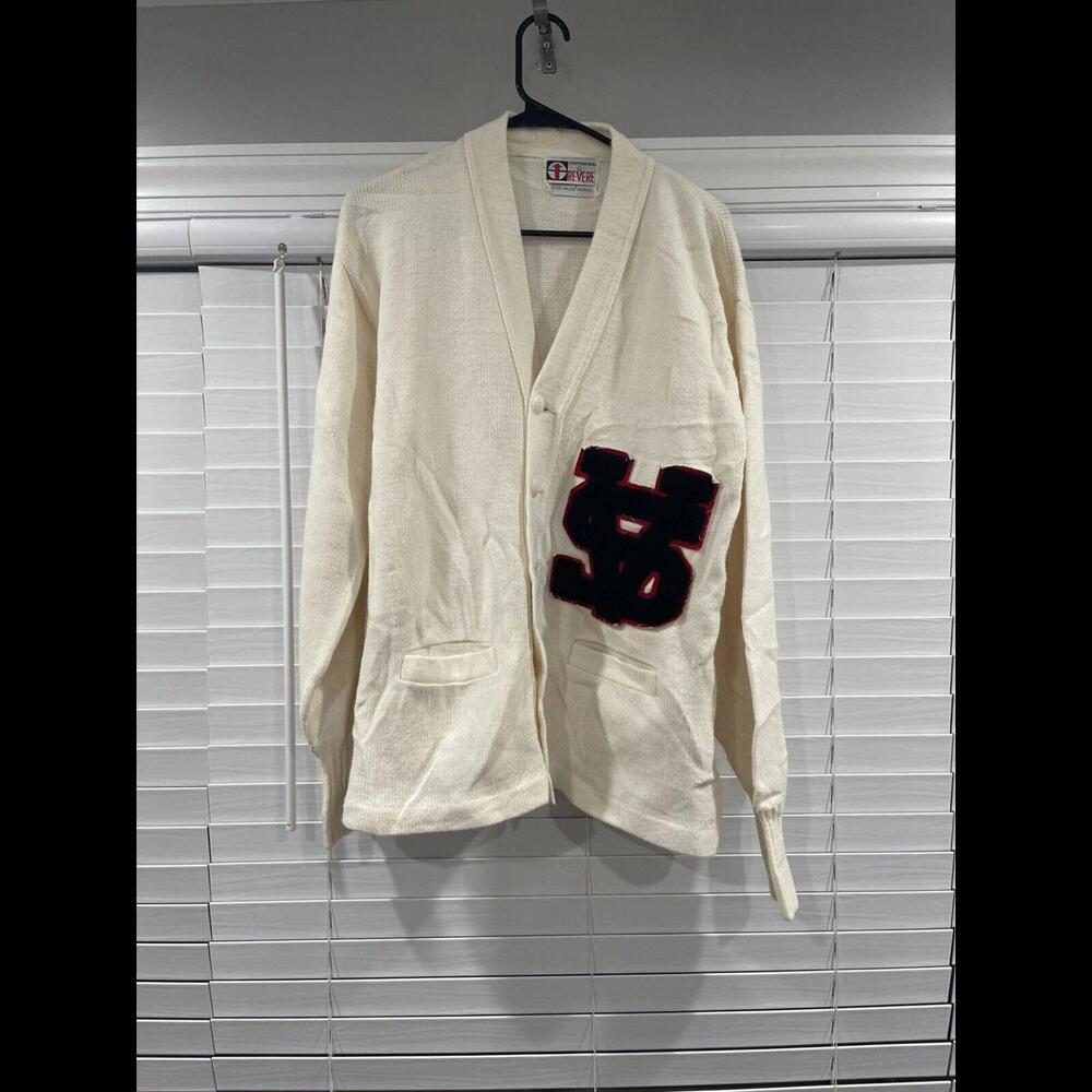 REVERE Sportswear  Vintage White Cardigan Large / XL Front pockets